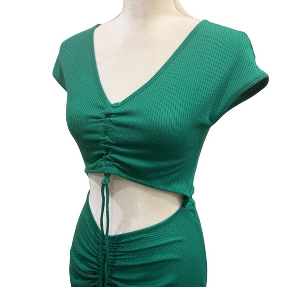 Agua Bendita Ailana Dress Green Maxi Size Medium Cut-Out Midriff NEW $250 - Picture 13 of 16
